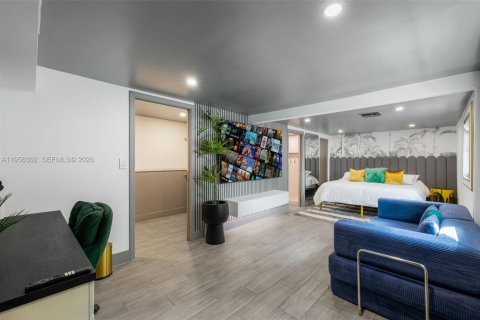 Casa en alquiler en Fort Lauderdale, Florida, 3 dormitorios, 121.79 m2 № 2078149 - foto 4