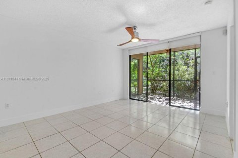 Copropriété à vendre à Miami Lakes, Floride: 1 chambre, 59.46 m2 № 1925760 - photo 7