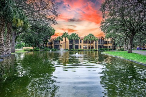 Copropriété à vendre à Miami Lakes, Floride: 1 chambre, 59.46 m2 № 1925760 - photo 3
