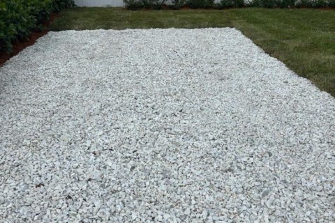 Casa en venta en Miami Gardens, Florida, 5 dormitorios, 217.39 m2 № 1945374 - foto 4