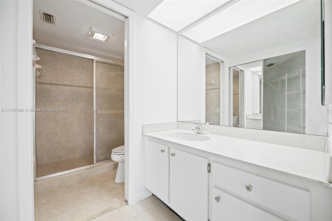 Condo in Homestead, Florida, 2 bedrooms  № 1889402 - photo 17