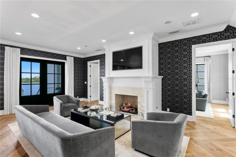 House in Tampa, Florida 5 bedrooms, 465.07 sq.m. № 1513629 - photo 20
