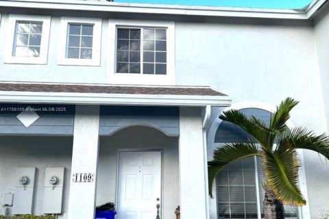 Condominio en venta en Deerfield Beach, Florida, 2 dormitorios, 104.42 m2 № 1735814 - foto 5