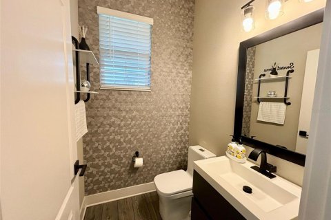 Casa en alquiler en Kissimmee, Florida, 4 dormitorios, 168.8 m2 № 1898697 - foto 6