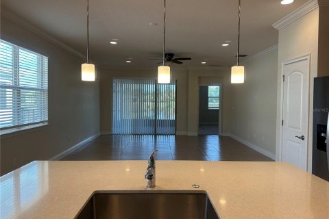 Casa en venta en Saint Cloud, Florida, 3 dormitorios, 174.28 m2 № 2196147 - foto 5