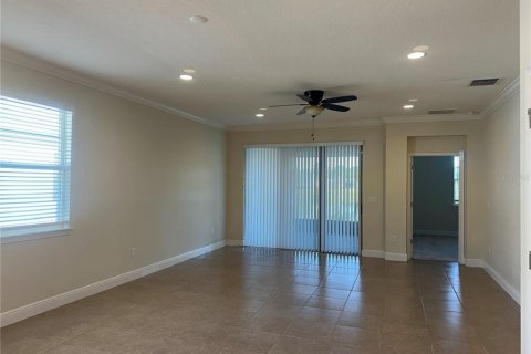 Casa en venta en Saint Cloud, Florida, 3 dormitorios, 174.28 m2 № 2196147 - foto 6