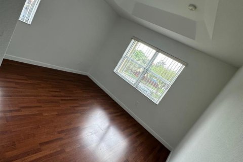Condominio en alquiler en Homestead, Florida, 3 dormitorios, 98.66 m2 № 2432569 - foto 16