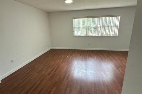 Condominio en alquiler en Homestead, Florida, 3 dormitorios, 98.66 m2 № 2432569 - foto 13