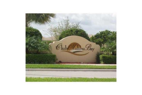 Condominio en alquiler en Homestead, Florida, 3 dormitorios, 98.66 m2 № 2432569 - foto 4