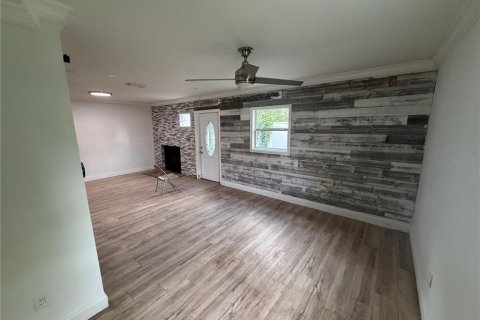 Casa en venta en Tampa, Florida, 4 dormitorios, 208.29 m2 № 2285070 - foto 24