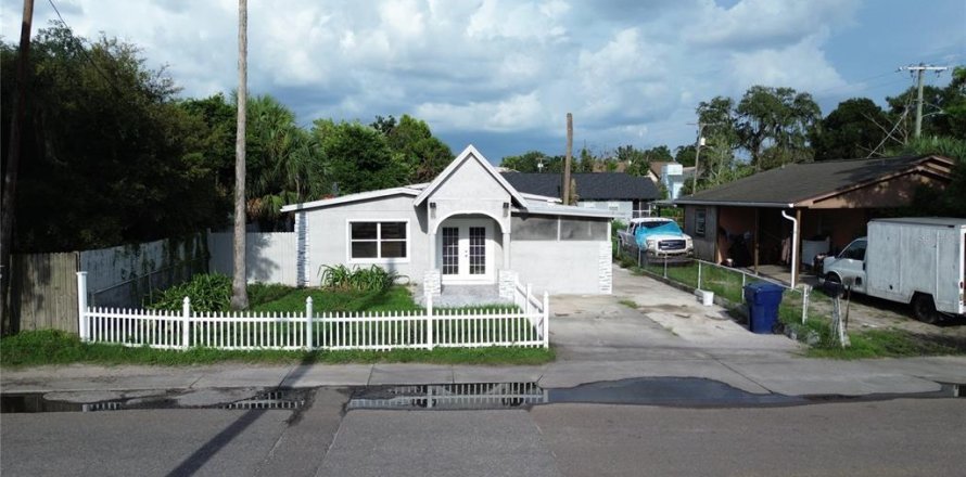 Casa en Tampa, Florida 4 dormitorios, 208.29 m2 № 2285070
