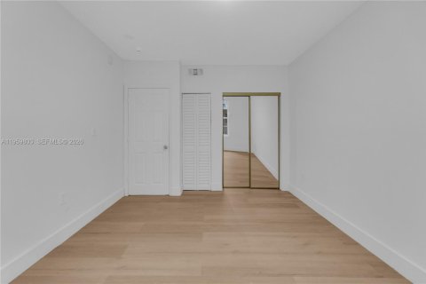 Copropriété à louer à Miami Beach, Floride: 1 chambre, 39.95 m2 № 2020107 - photo 6