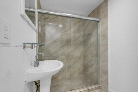 Copropriété à louer à Miami Beach, Floride: 1 chambre, 39.95 m2 № 2020107 - photo 7
