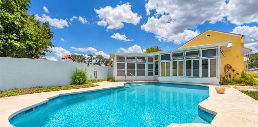 Villa ou maison à Winter Haven, Floride 4 chambres, 383.5 m2 № 2388993