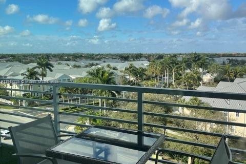 Condominio en alquiler en Doral, Florida, 2 dormitorios, 99.96 m2 № 1973032 - foto 13