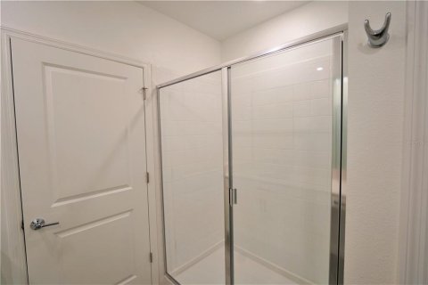 Villa ou maison à louer à Groveland, Floride: 5 chambres, 218.78 m2 № 2408057 - photo 15