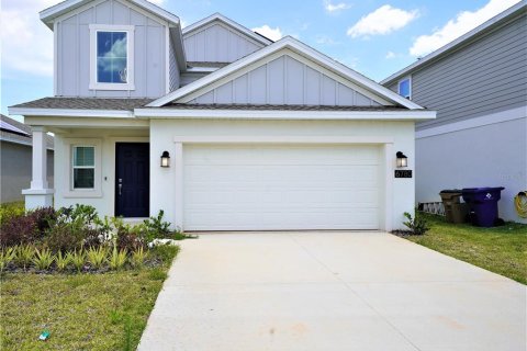 Villa ou maison à Groveland, Floride 5 chambres, 218.78 m2 № 2408057