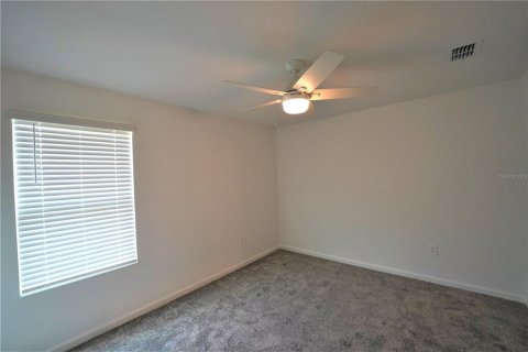 Villa ou maison à louer à Groveland, Floride: 5 chambres, 218.78 m2 № 2408057 - photo 26