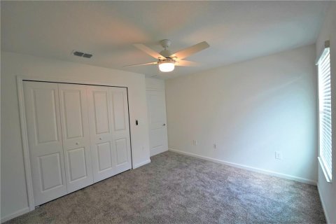 Villa ou maison à louer à Groveland, Floride: 5 chambres, 218.78 m2 № 2408057 - photo 28
