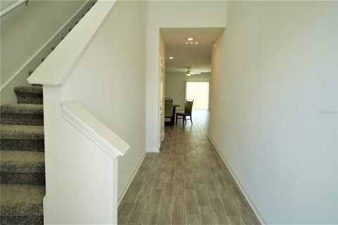 Villa ou maison à louer à Groveland, Floride: 5 chambres, 218.78 m2 № 2408057 - photo 5