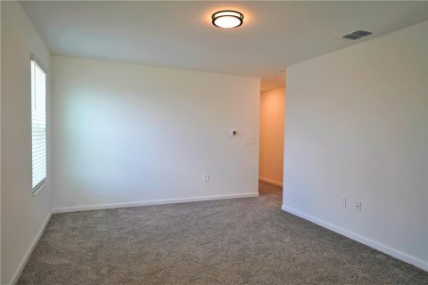 Villa ou maison à louer à Groveland, Floride: 5 chambres, 218.78 m2 № 2408057 - photo 21