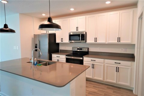 Villa ou maison à louer à Groveland, Floride: 5 chambres, 218.78 m2 № 2408057 - photo 6