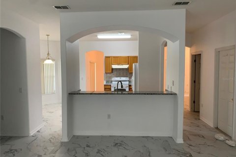 Casa en alquiler en Kissimmee, Florida, 4 dormitorios, 187.11 m2 № 1810971 - foto 14