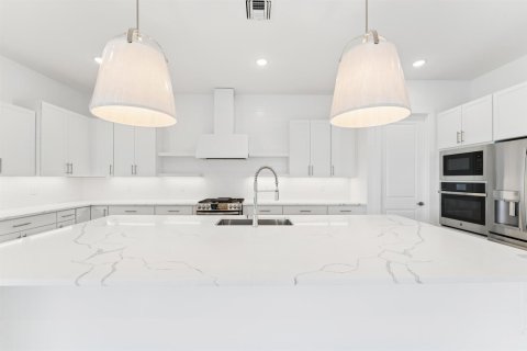 Villa ou maison à vendre à Port St. Lucie, Floride: 3 chambres, 279.82 m2 № 2181189 - photo 16