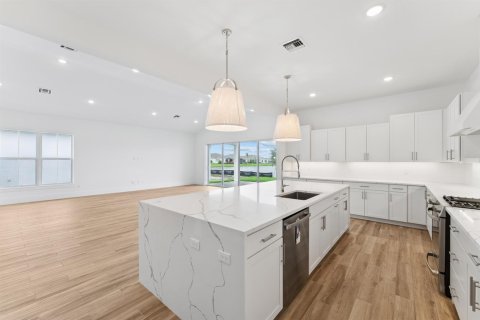 Villa ou maison à vendre à Port St. Lucie, Floride: 3 chambres, 279.82 m2 № 2181189 - photo 17