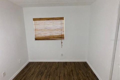 Condo in Tampa, Florida, 3 bedrooms  № 1899087 - photo 17