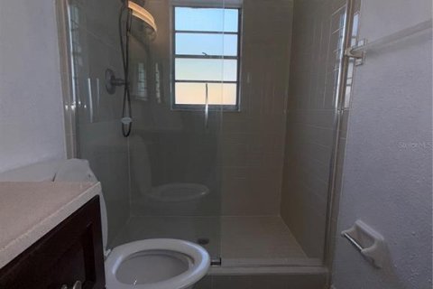 Condo in Tampa, Florida, 3 bedrooms  № 1899087 - photo 23