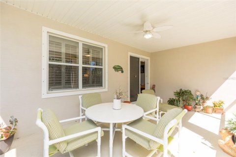 Casa en venta en Palm Coast, Florida, 3 dormitorios, 152.55 m2 № 1718736 - foto 11