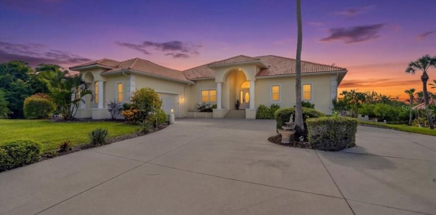 Casa en Nokomis, Florida 3 dormitorios, 234.49 m2 № 2383796