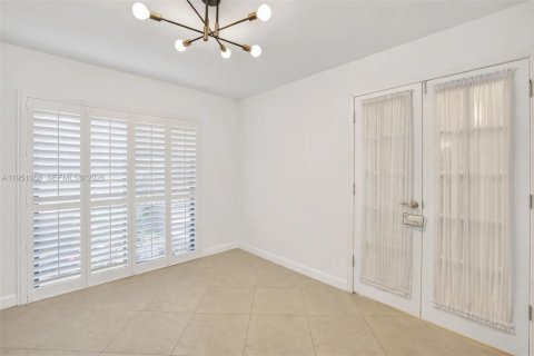 Copropriété à vendre à Aventura, Floride: 3 chambres, 125.79 m2 № 2244384 - photo 17
