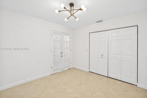 Copropriété à vendre à Aventura, Floride: 3 chambres, 125.79 m2 № 2244384 - photo 16
