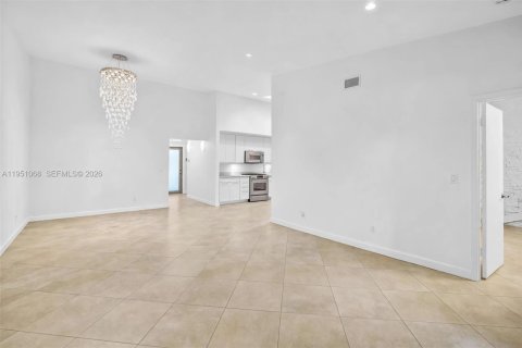 Copropriété à vendre à Aventura, Floride: 3 chambres, 125.79 m2 № 2244384 - photo 3