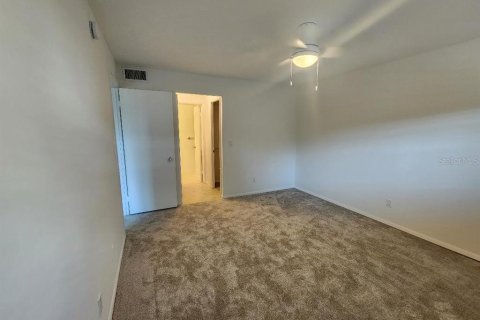 House in Seminole, Florida 2 bedrooms, 74.79 sq.m. № 1912681 - photo 6