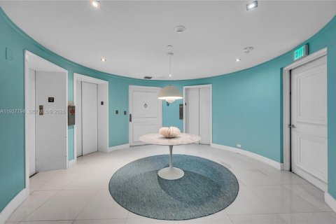 Condominio en venta en Miami, Florida, 2 dormitorios, 163.79 m2 № 2000264 - foto 5