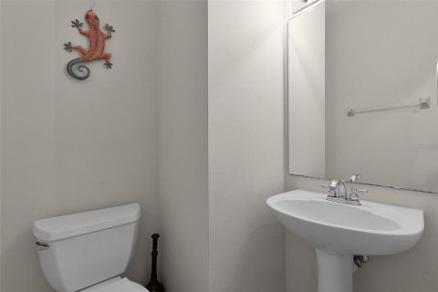 Townhouse in Windermere, Florida 2 bedrooms, 140.28 sq.m. № 1791626 - photo 18