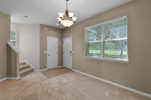 Townhouse in Windermere, Florida 2 bedrooms, 140.28 sq.m. № 1791626 - photo 3
