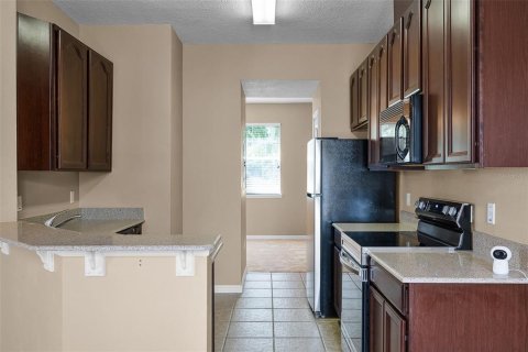 Townhouse in Windermere, Florida 2 bedrooms, 140.28 sq.m. № 1791626 - photo 10