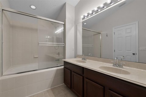 Townhouse in Windermere, Florida 2 bedrooms, 140.28 sq.m. № 1791626 - photo 13