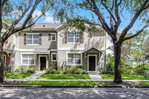 Townhouse in Windermere, Florida 2 bedrooms, 140.28 sq.m. № 1791626 - photo 1