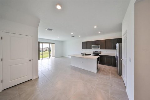 Touwnhouse à louer à Plant City, Floride: 3 chambres, 155.43 m2 № 2408194 - photo 14