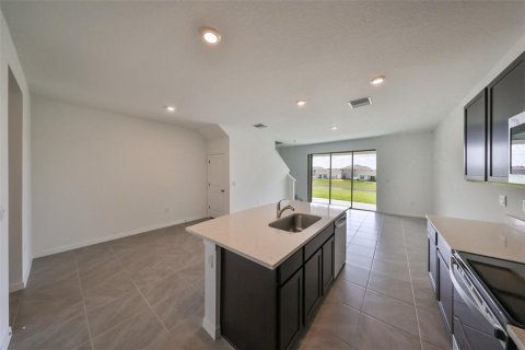 Touwnhouse à louer à Plant City, Floride: 3 chambres, 155.43 m2 № 2408194 - photo 23