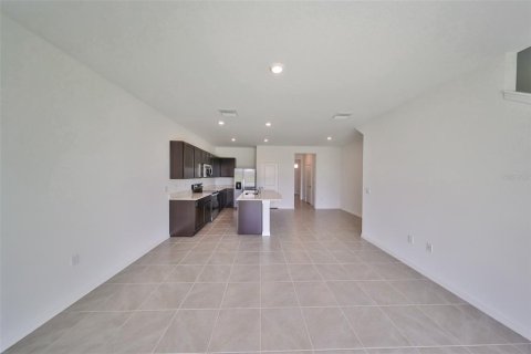 Touwnhouse à louer à Plant City, Floride: 3 chambres, 155.43 m2 № 2408194 - photo 18