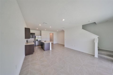 Touwnhouse à louer à Plant City, Floride: 3 chambres, 155.43 m2 № 2408194 - photo 17