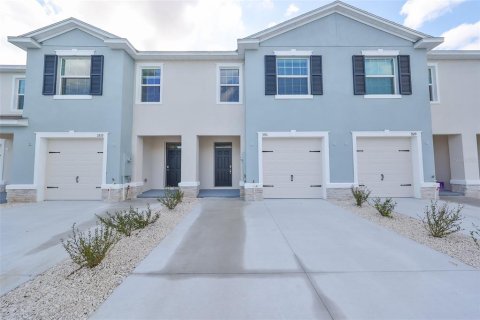 Touwnhouse à Plant City, Floride 3 chambres, 155.43 m2 № 2408194