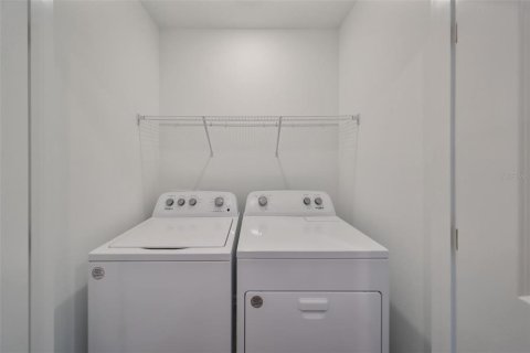 Touwnhouse à louer à Plant City, Floride: 3 chambres, 155.43 m2 № 2408194 - photo 29