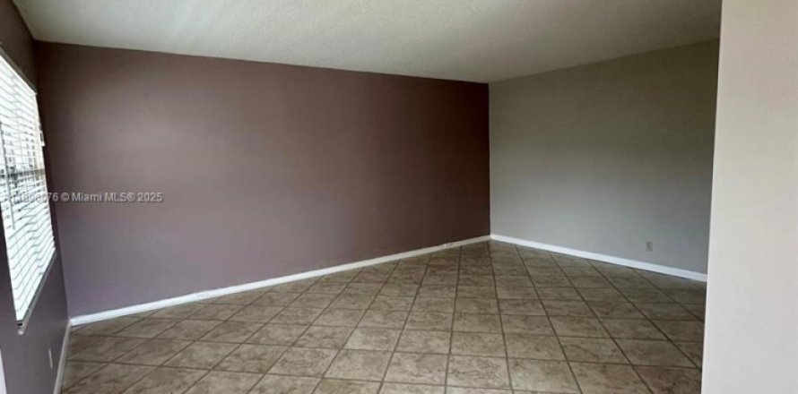 Condominio en Boca Raton, Florida, 2 dormitorios  № 1948841